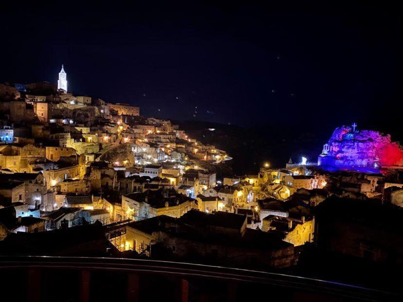 Il Sassetto Villa Matera Luaran gambar